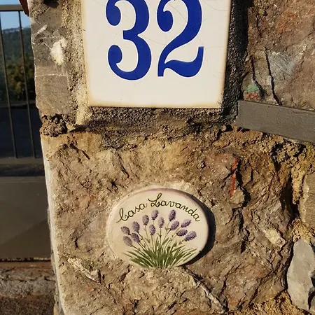 Fior Di Lavanda Tatil Evi Cisano sul Neva